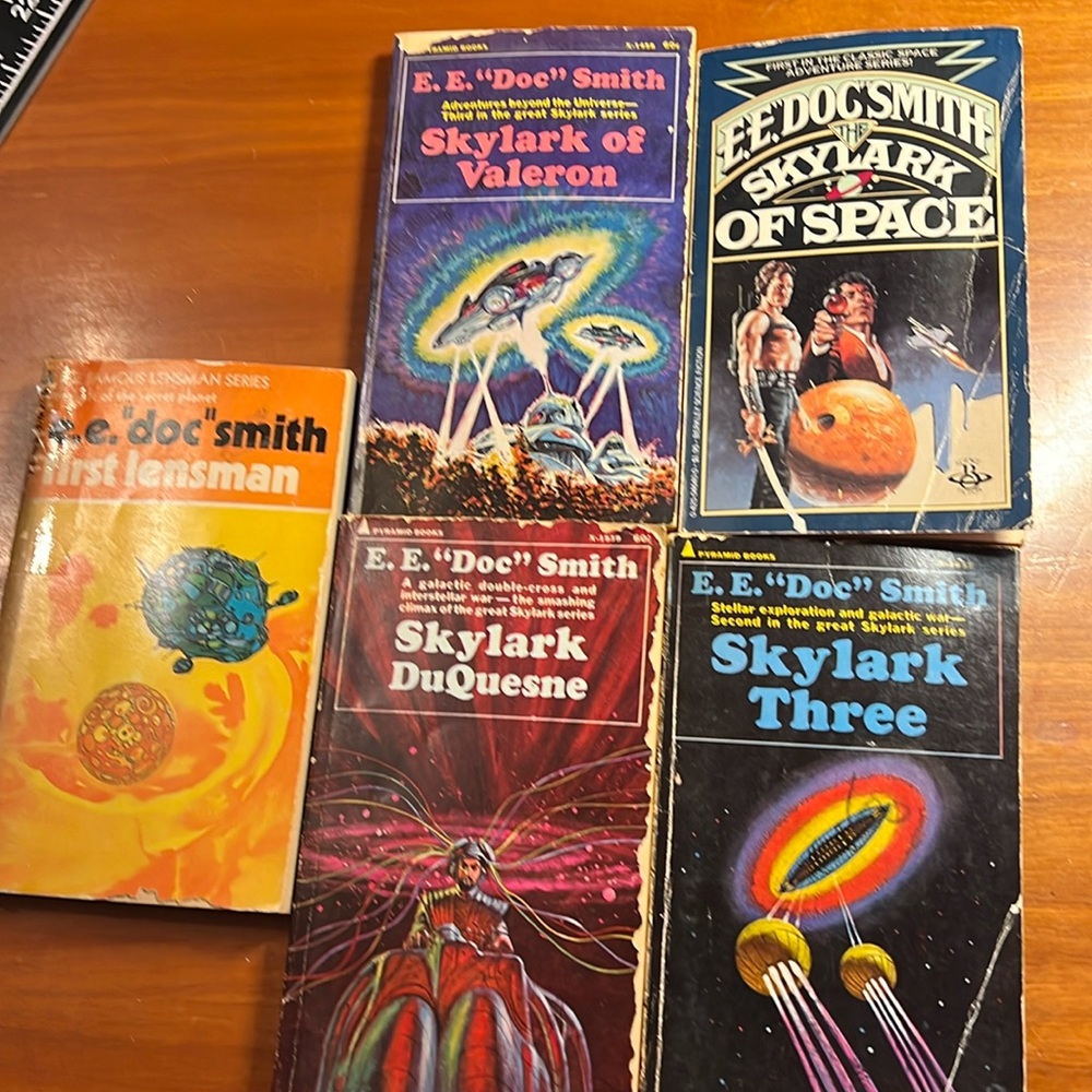 VTG 📌 E. E. "Doc" Smith Skylark Series one is Second Printing & First Lensman